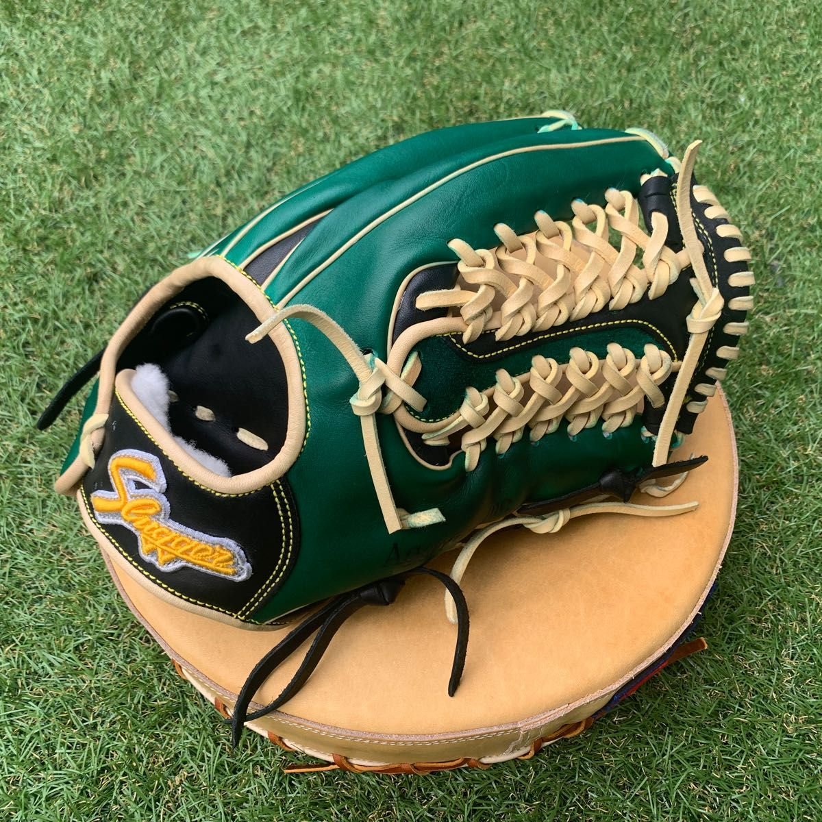 新品未使用型付け済み【久保田スラッガー】軟式グラブ 限定 浅村モデル