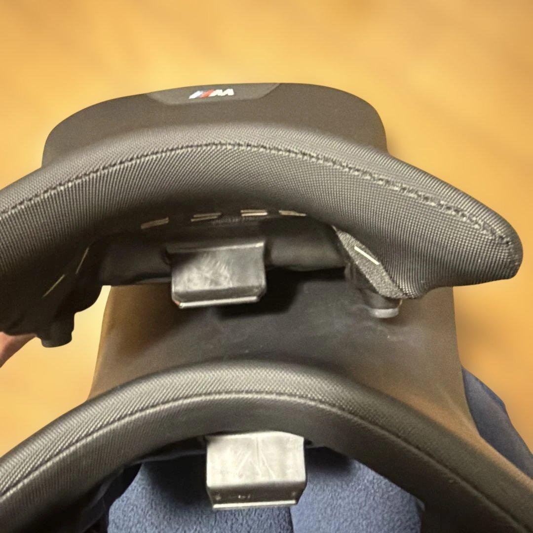 BMW M1000R 装着シート 足付き向上 Mローシート S1000RR - メルカリ